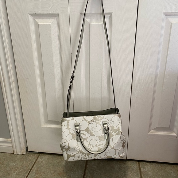 Kate Spade bag - Picture 11 of 11